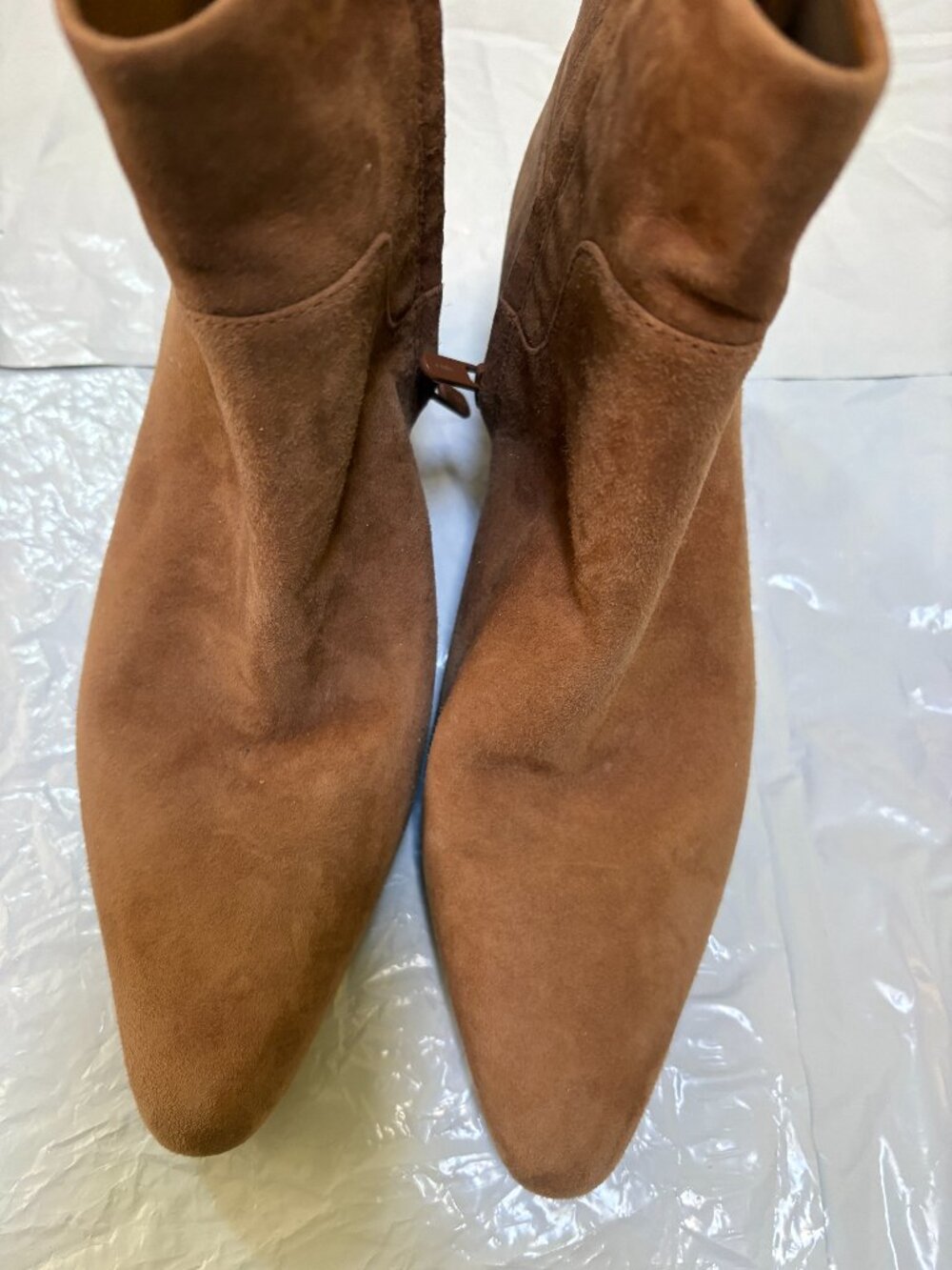 Vince Hilda Suede Booties  Sz 7.5 Camel ~2 inch Heel